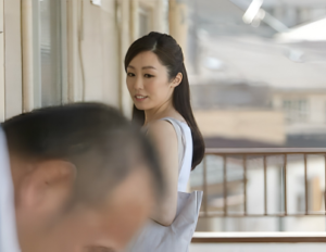 【不倫する人妻】「旦那のセックスが下手くそで…」管理人に悩みを相談するスレンダーエロ美乳なおばさん主婦が犯される！
