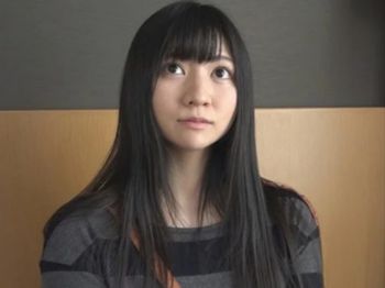 【二十歳のシンママ】「シングルでお金がないんです…」スレンダーエロ美乳な美少女母親が子供のために身体を張ってエロ動画撮影