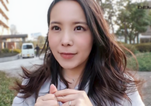 【本物人妻31歳】「旦那は外国人なのですがフニャチンで…」セックスでイッたことがないというエロ美乳なおばさん主婦ですが