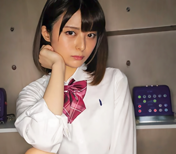 【女子校生】「先生…このことは絶対内緒にして…！」学校で優秀なエロロリ貧乳美少女JKがSNSで身体を売ってた！