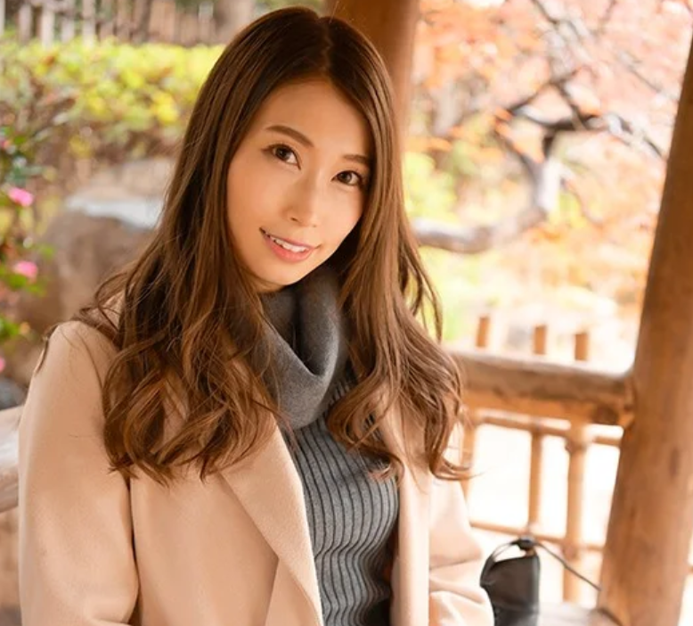 【女上司】「すごい…普段マジメな先輩があんなにエロく…」スレンダーエロ美乳なギャル風美人社員が後輩男とスケベ行為！