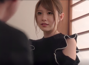 【人妻NTR】「ダメ…どうしても拒めない…」スレンダーエロ美乳なギャル風美人主婦が義父に欲情され寝取られ不倫セックス