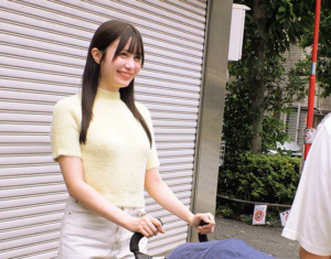 【素人妻ナンパ】「出産後は一度もシてません…」欲求不満なスレンダーエロ貧乳子育て主婦に声かけ不倫セックス！