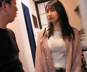 【巨乳な女子大生】「帰れないなら…一緒に過ごしませんか…？」スレンダーエロ美乳な美人JDが勤務先の男と不倫行為！
