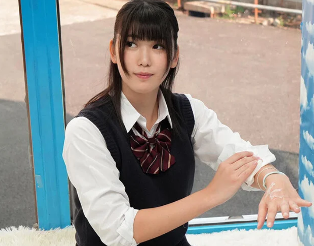 【マジックミラー号】「彼氏のチ●ポ当てクイズ！！」スレンダーエロ美乳なロリ顔美少女JKがスケベゲームに挑みますが…