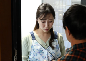 【ながえスタイル】~人妻レイプ~「人が倒れてる！助けなきゃ…！」スレンダーエロ美乳な美人主婦が行き倒れの若者を自宅に連れ帰りますが…